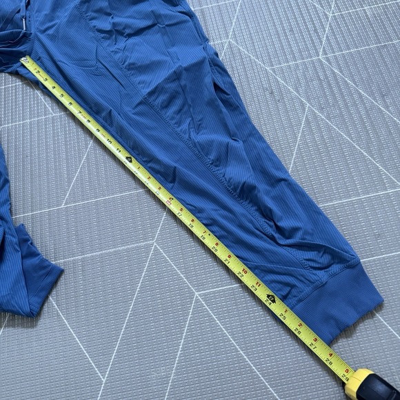 Lululemon Dance Studio Mid-Rise Jogger Size 14 Blue LW5BPJS - Picture 10 of 10